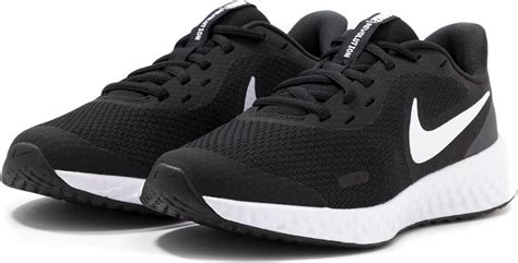 sneakers nike zwart wit|zwarte schoenen nike.